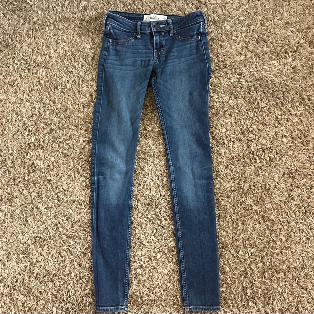 Hollister jeans